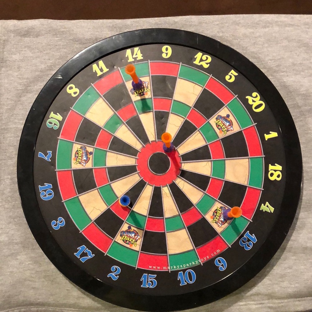 Magnetic Dart Board